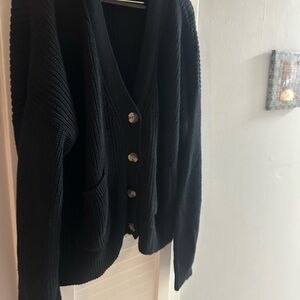 GAP Black V-Neck Button Cardigan Sweater
